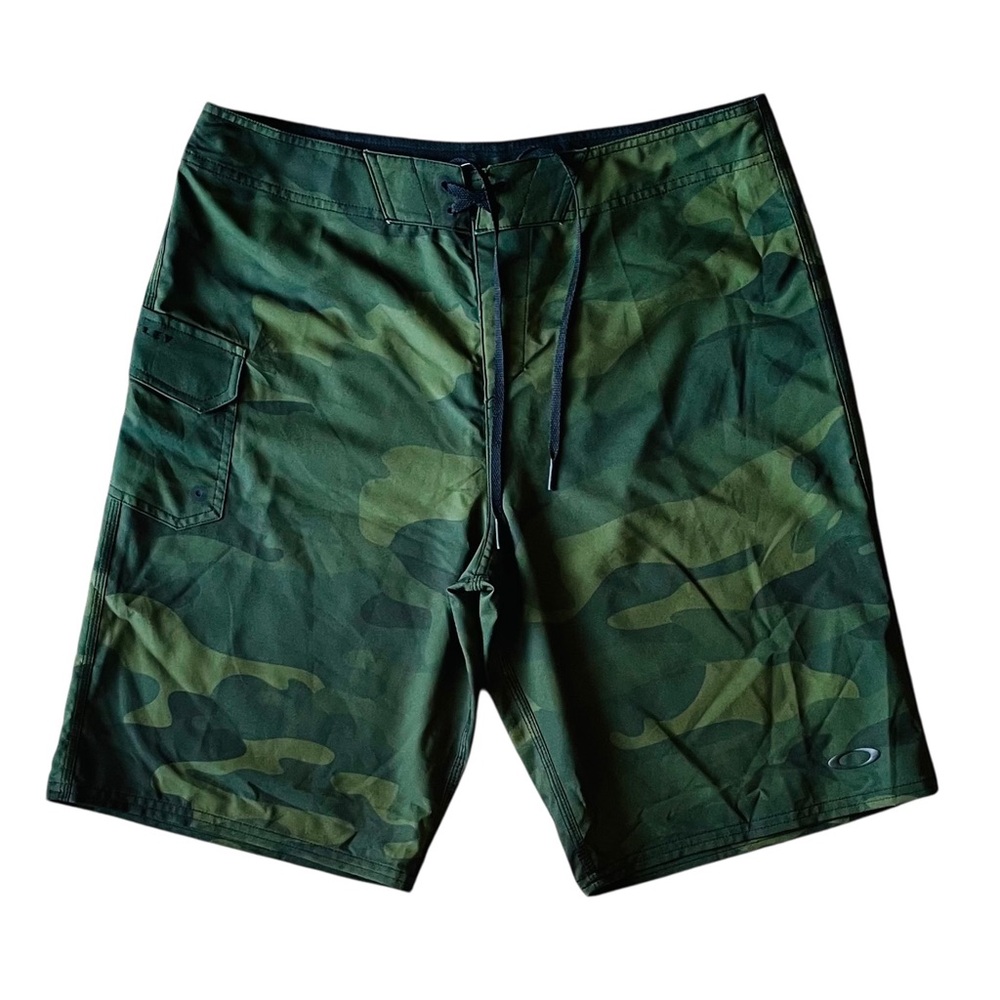 Camouflage Board Shorts by Oakley. Sz 34.